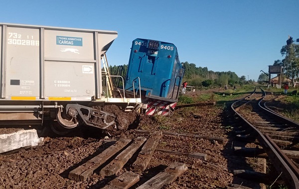 Imagenes del descarrilamiento en Estación Yerúa a fines de mayo pasado.